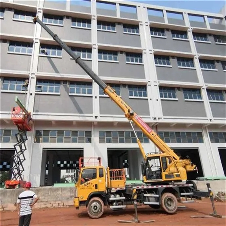 排湖风景区设备故障维权指南：租赁期间吊车损坏如何处理