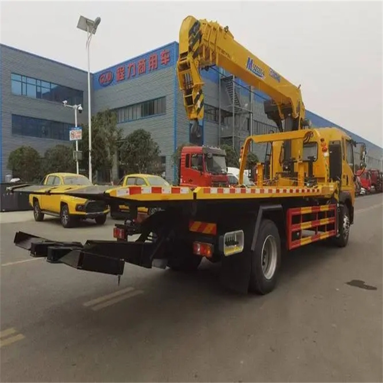 排湖风景区附近小随车吊出租电话，轻松解决搬运烦恼