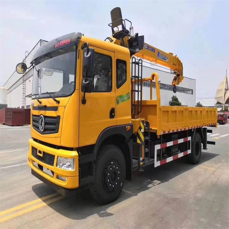 排湖风景区附近找一辆随车吊出租