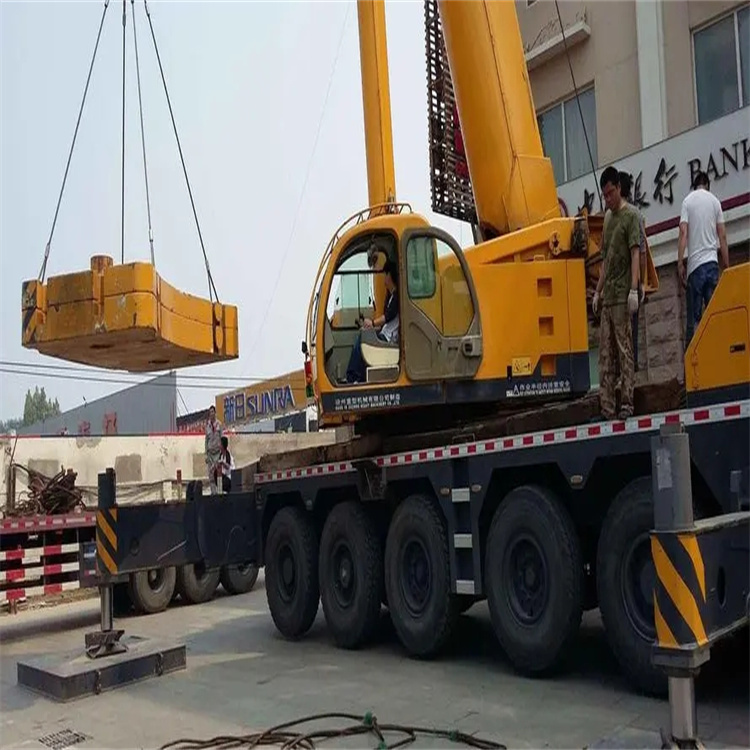 排湖风景区当地吊车出租|机器吊装|75吨|工厂搬迁服务